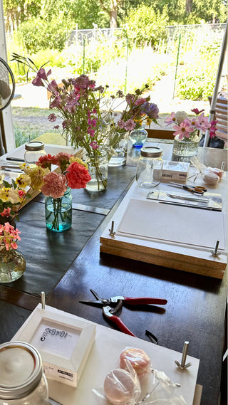 Flower pressing workshop with Field & Floral